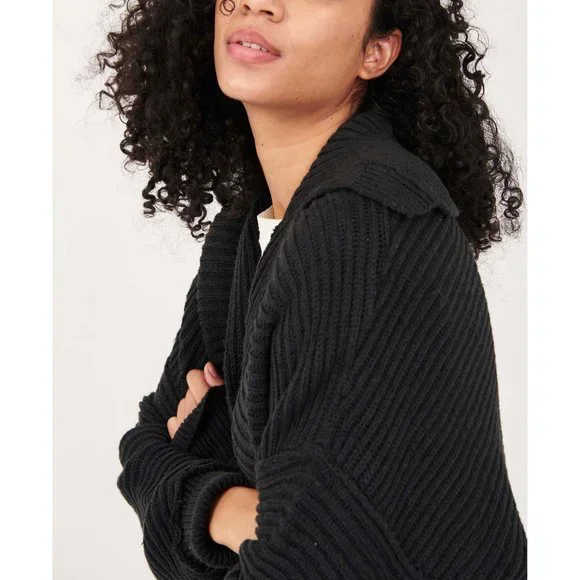 🎉LAST CHANCE🎉 NWT Free People Marlie Pullover / Black - Picture 5 of 7